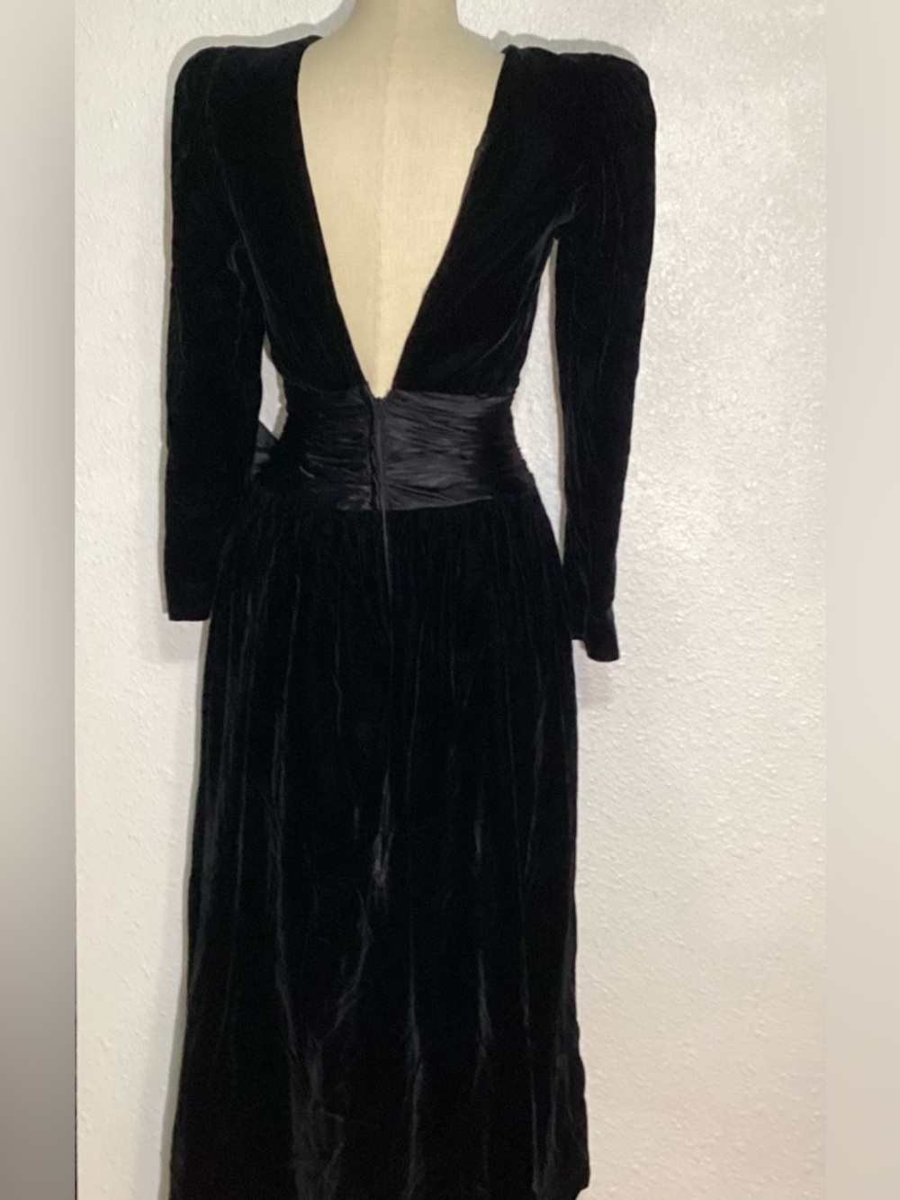 Depeche Mode vintage women’s black velvet formal dress 4 - Picture 3 of 16
